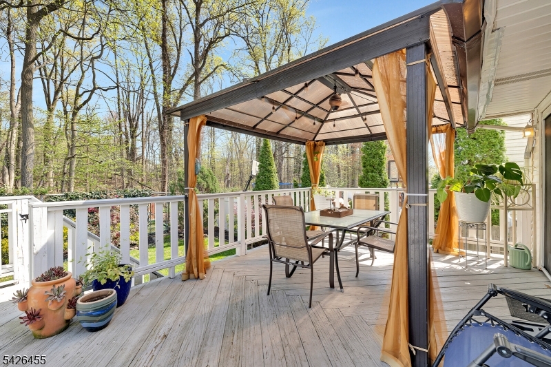 Shorecrest - Residential