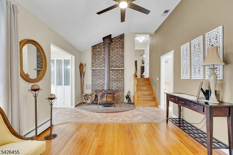 Shorecrest - Residential