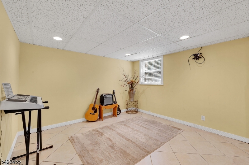 Shorecrest - Residential