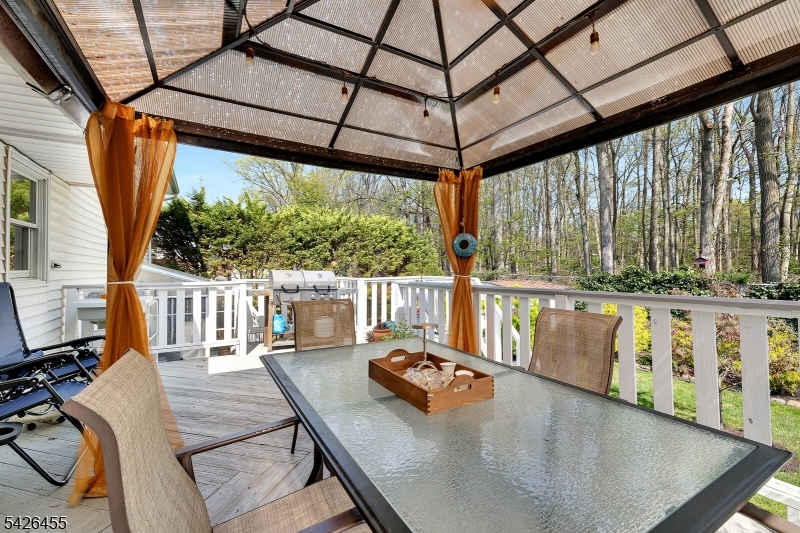 Shorecrest - Residential