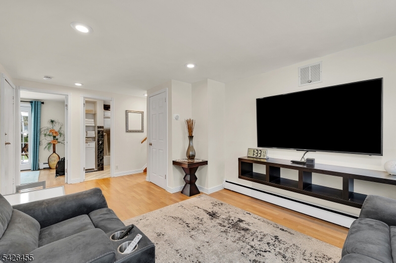 Shorecrest - Residential