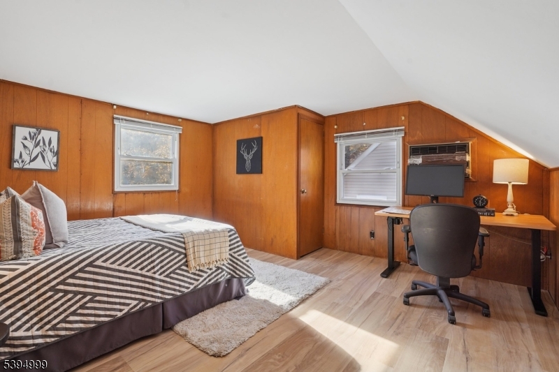 Redwood - Residential