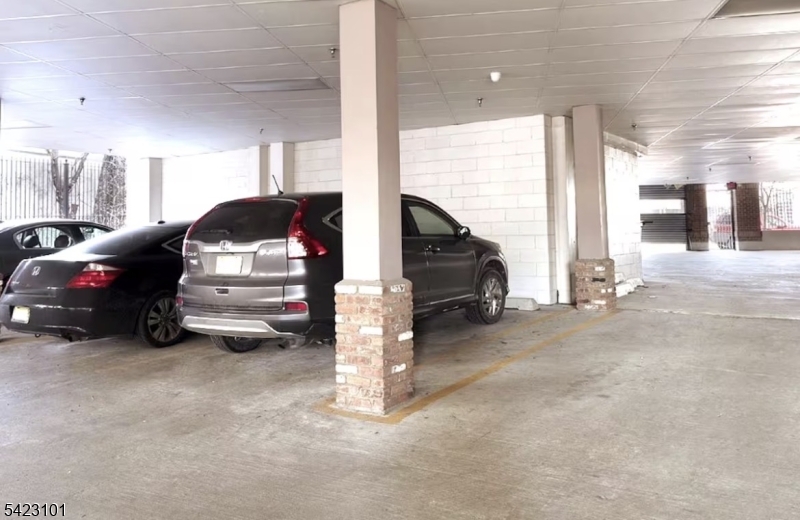 Condominium - Residential