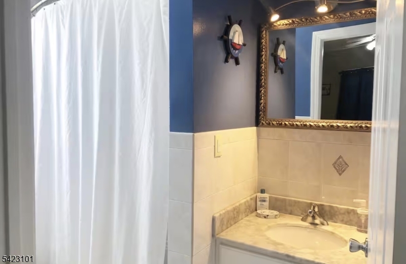 Condominium - Residential