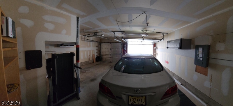 Harbortown Sail - Residential Lease