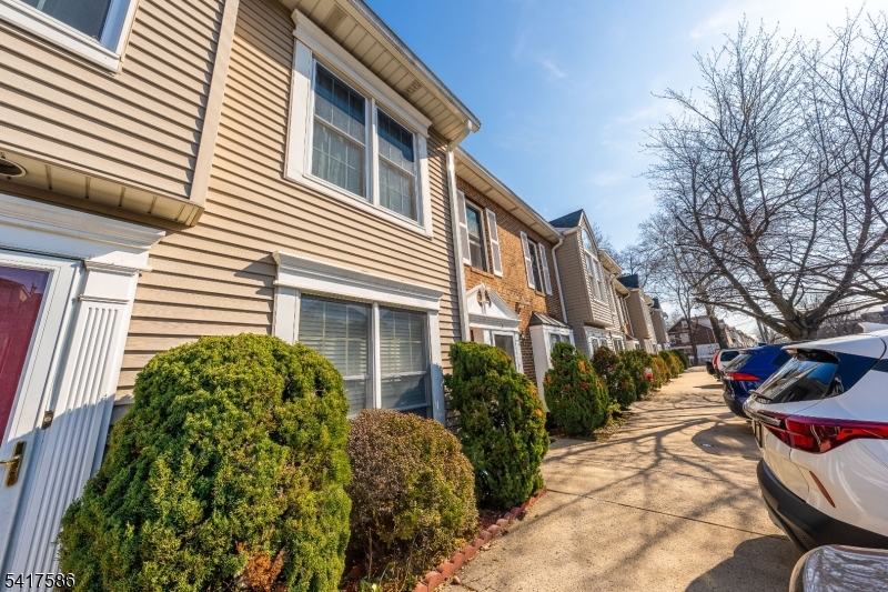 Tiffany Park - Residential