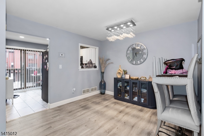 Hastings Square - Residential