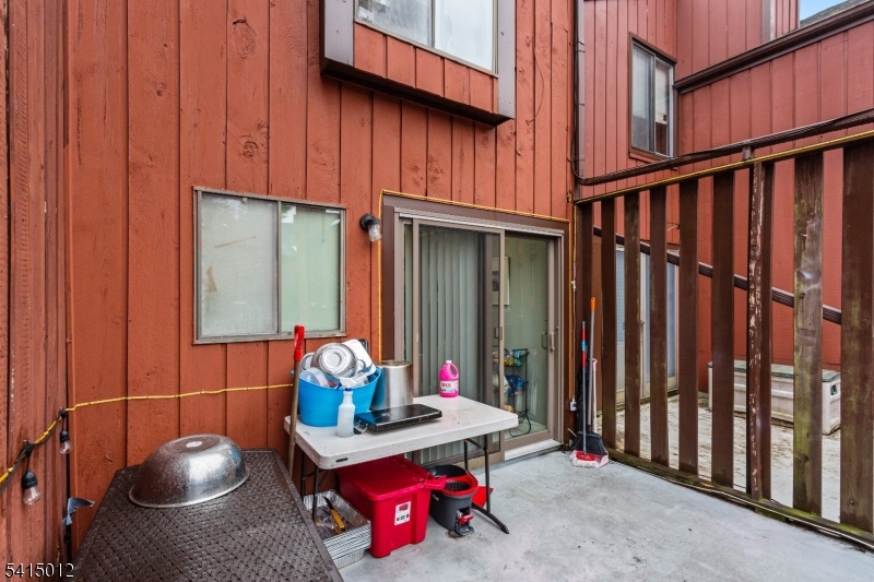 Hastings Square - Residential