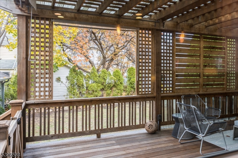 Oakview - Residential