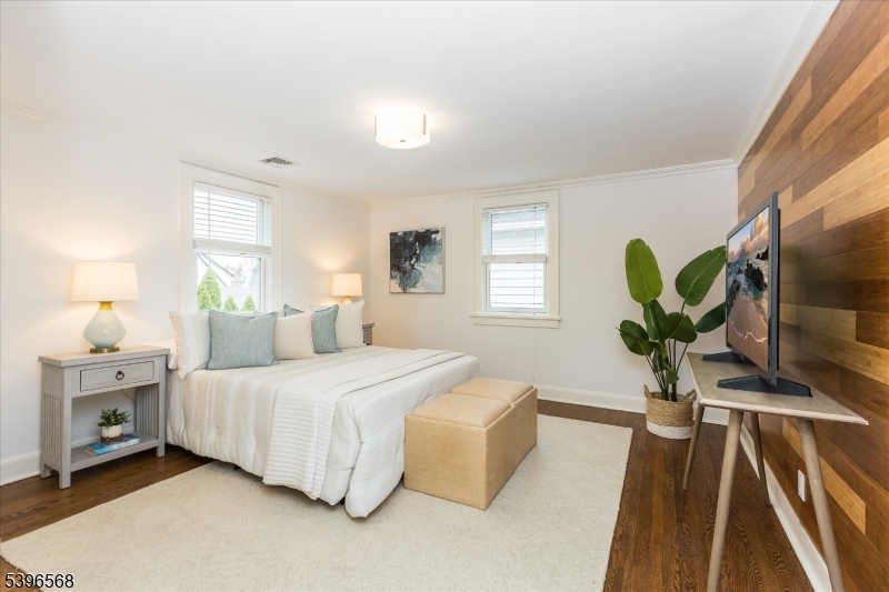 Oakview - Residential