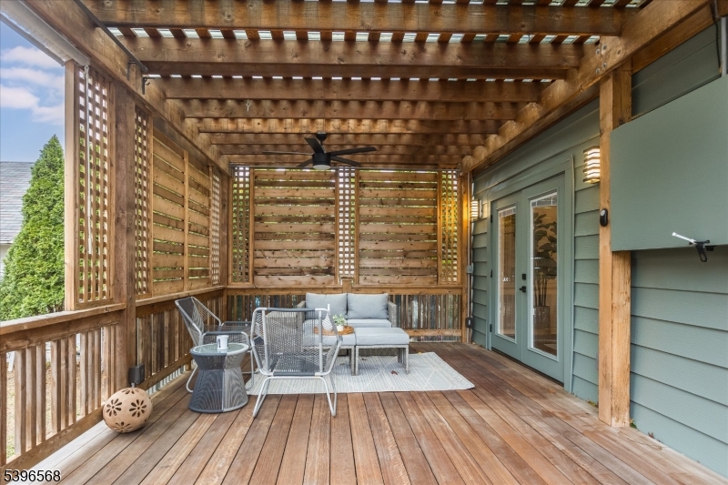 Oakview - Residential