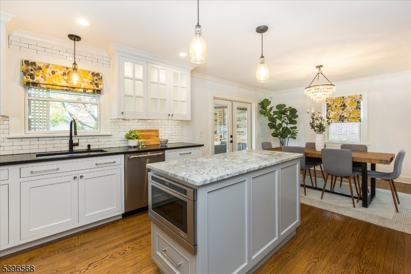 Oakview - Residential