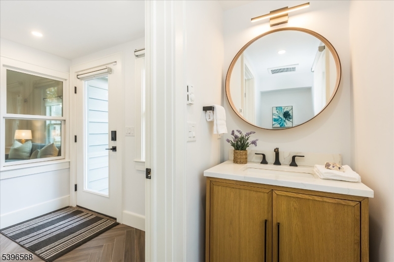 Oakview - Residential