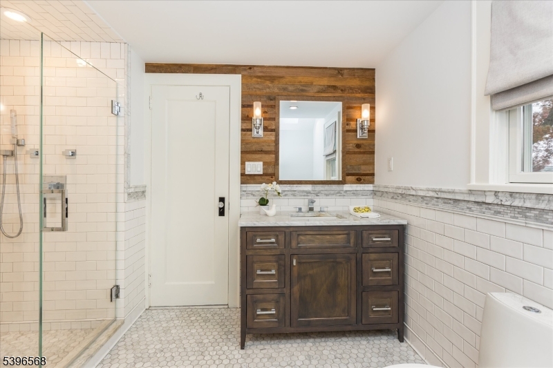 Oakview - Residential