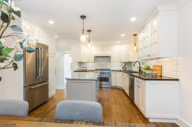 Oakview - Residential