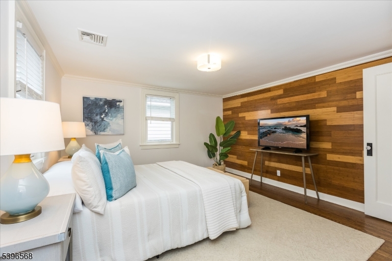 Oakview - Residential