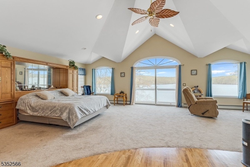 Forest Lake - Residential