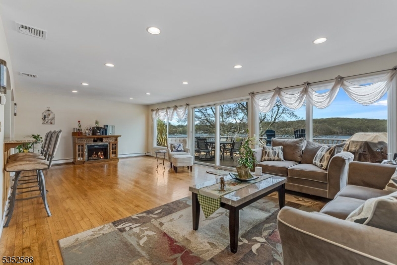 Forest Lake - Residential