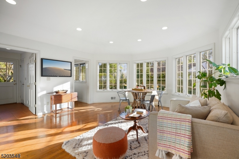 Old Short Hills - Residential