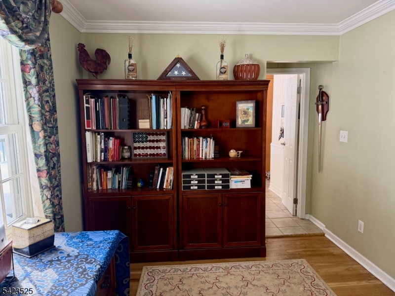 Shongum - Residential