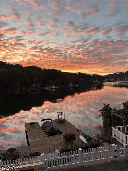 Crescent Cove Lk Hopatcong - Residential