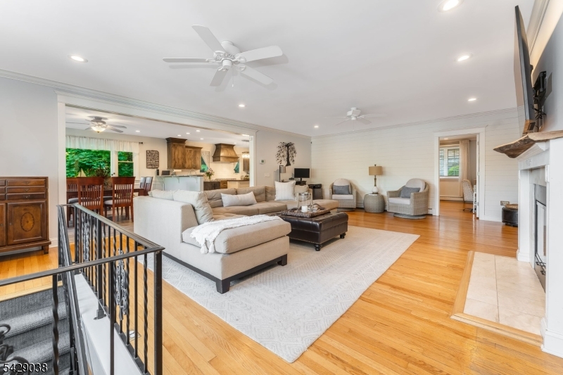 Crescent Cove Lk Hopatcong - Residential