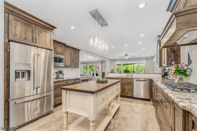 Crescent Cove Lk Hopatcong - Residential