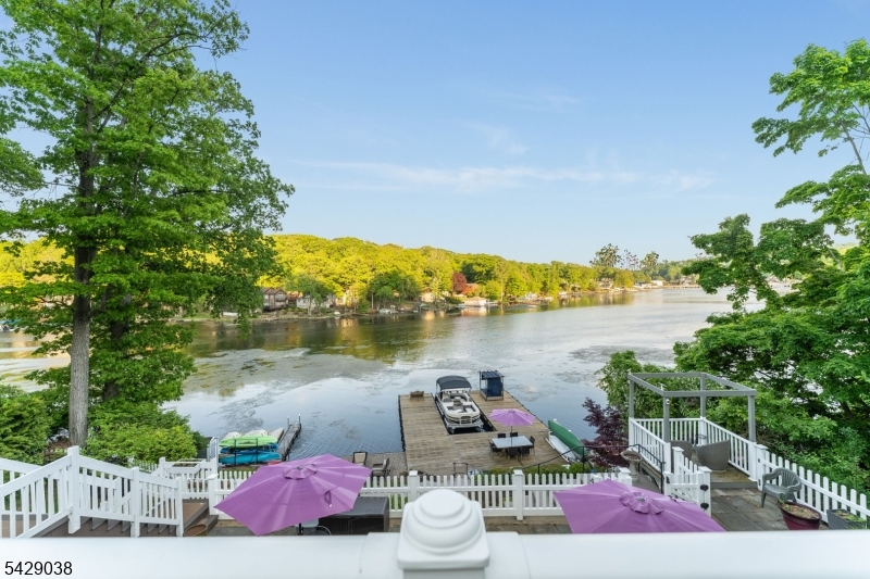 Crescent Cove Lk Hopatcong - Residential