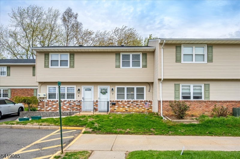 Cheesequake Village - Residential
