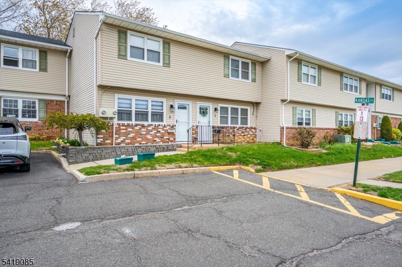 Cheesequake Village - Residential