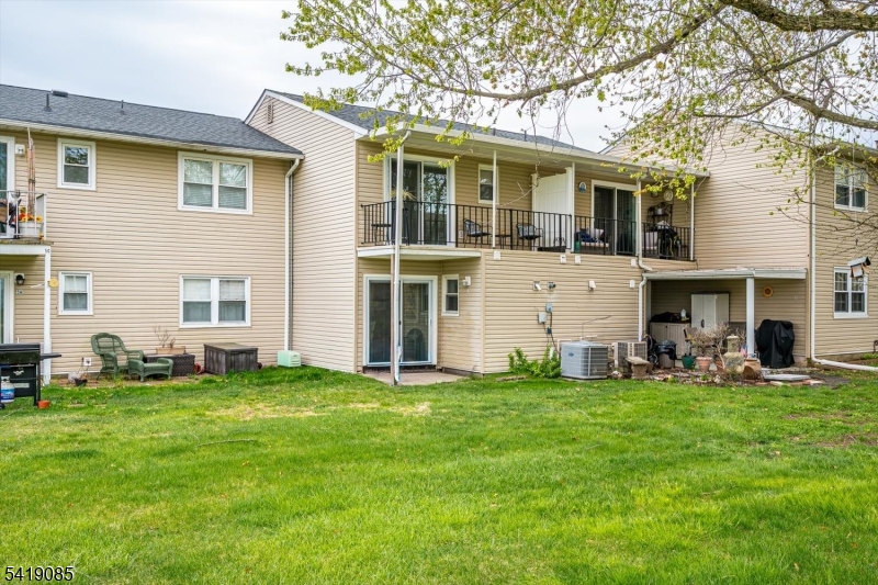 Cheesequake Village - Residential