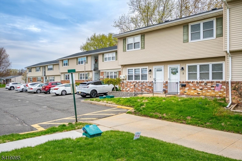 Cheesequake Village - Residential