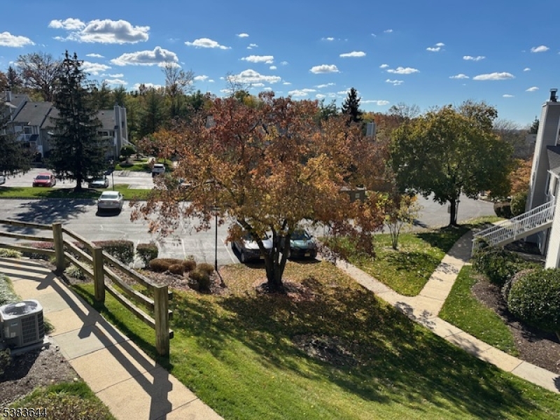 PINEVALE - Residential