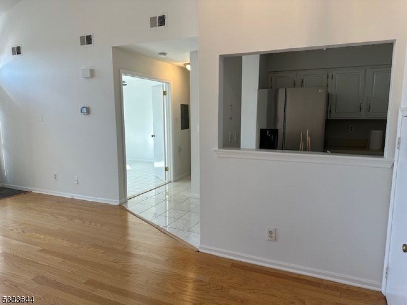 PINEVALE - Residential