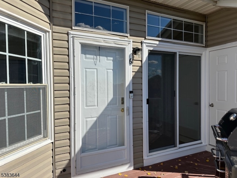 PINEVALE - Residential