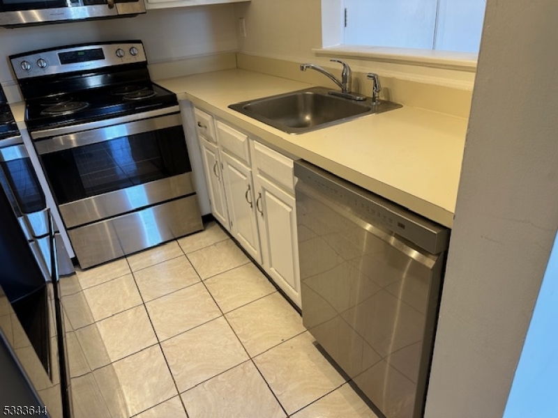 PINEVALE - Residential