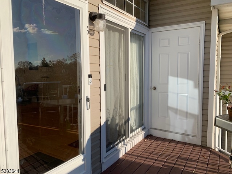 PINEVALE - Residential