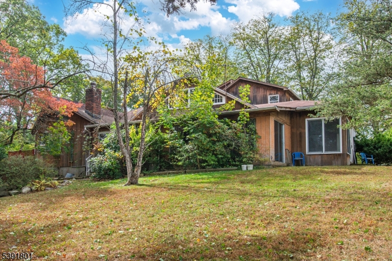 Upper Lake Hiawatha - Residential