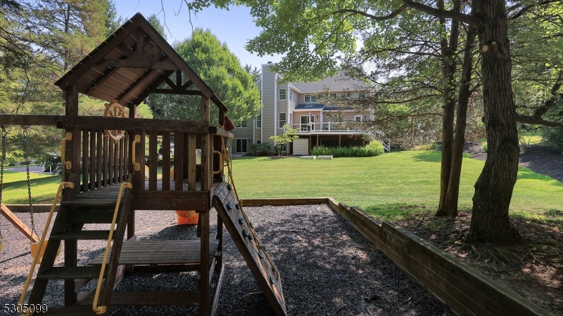 Beacon Crest II - Residential