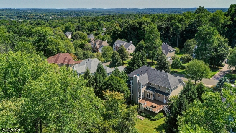 Beacon Crest II - Residential