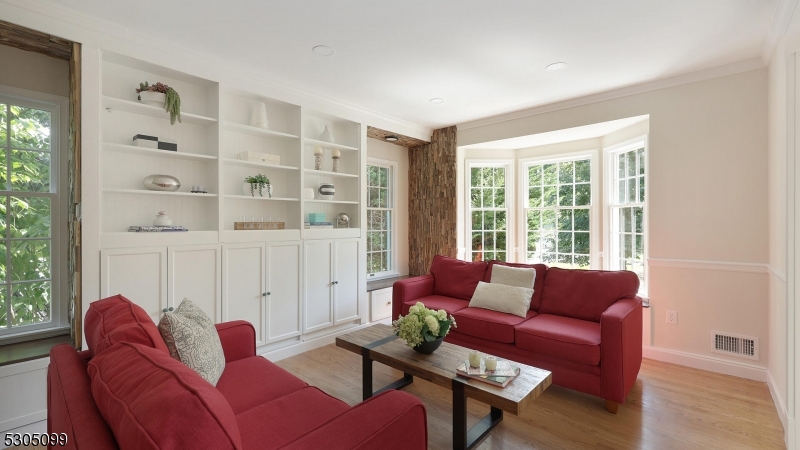 Beacon Crest II - Residential