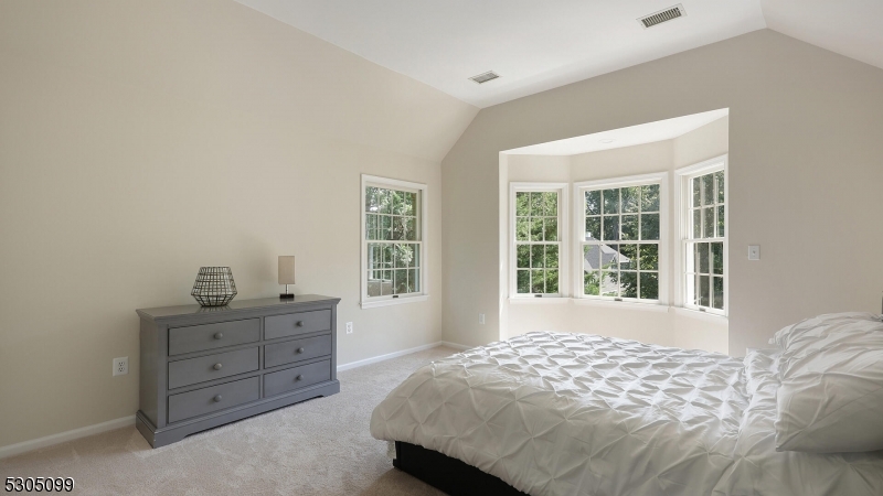 Beacon Crest II - Residential