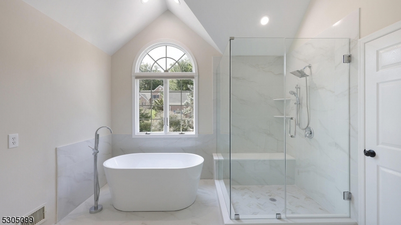 Beacon Crest II - Residential