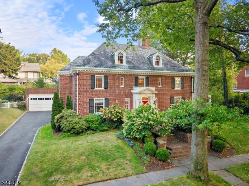 Forest Hill - Residential