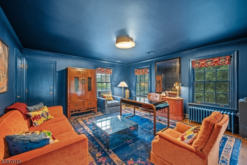 Forest Hill - Residential