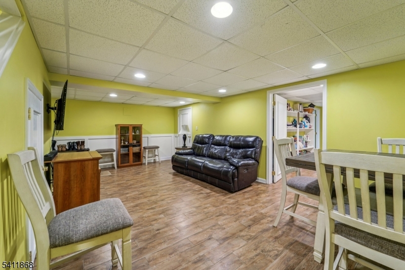 Pines Lake - Residential