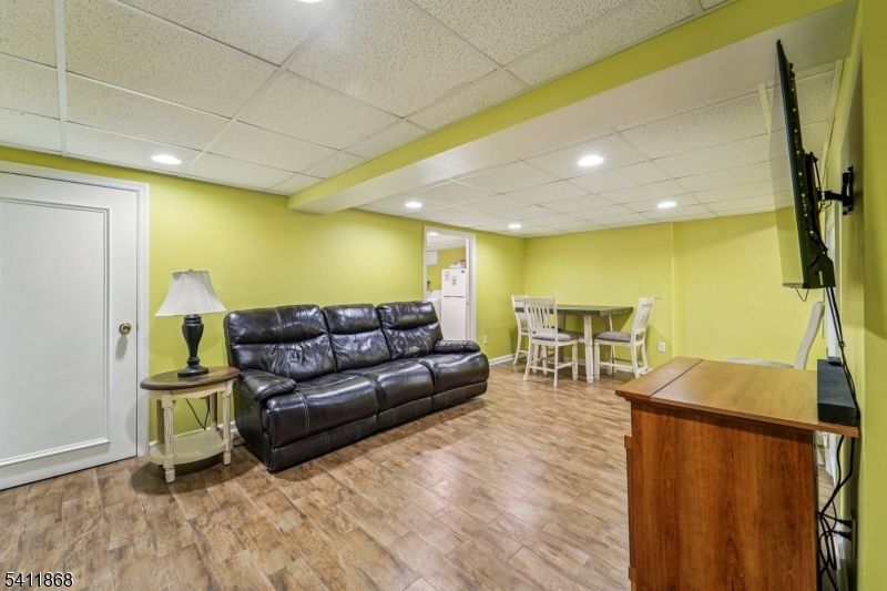 Pines Lake - Residential