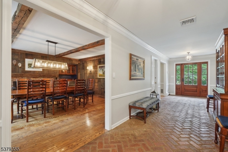 New Vernon - Residential