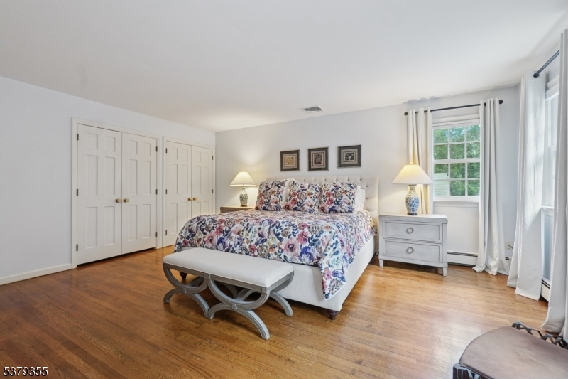 New Vernon - Residential