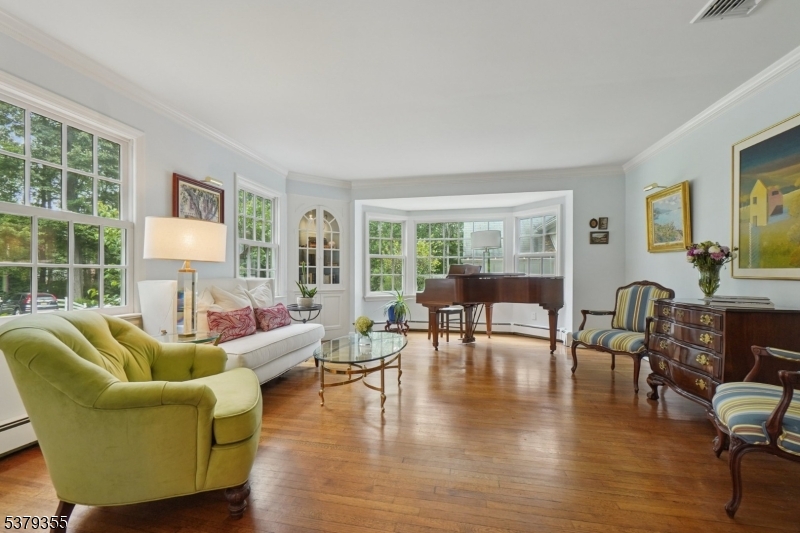 New Vernon - Residential